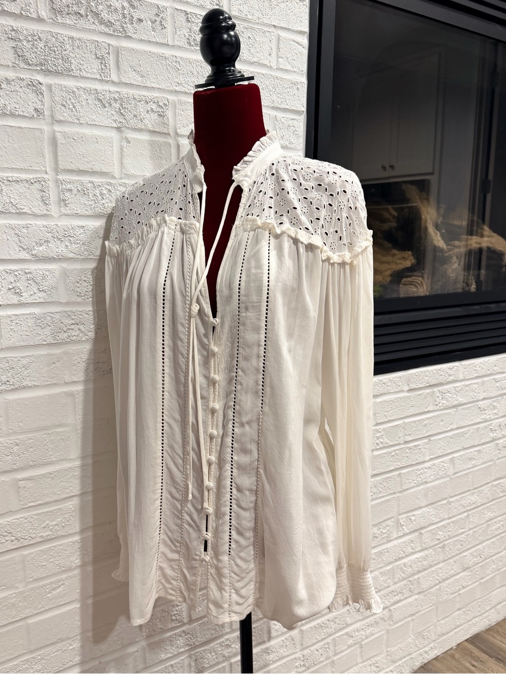 White Eyelet Yoke Peasant Blouse - by Johnny Was / JADE.
